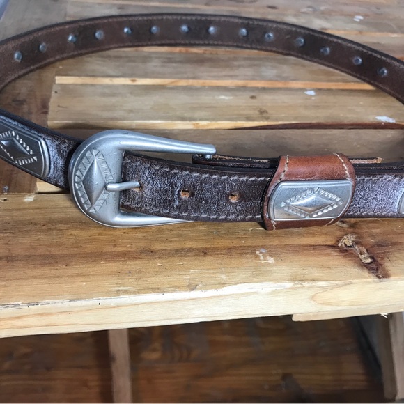 Western Leather Concho Belt - Picture 8 of 11